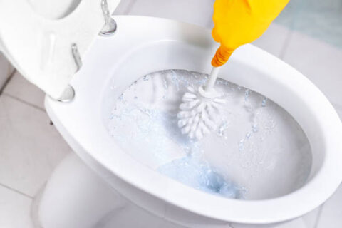 Bathrooms Cleaning